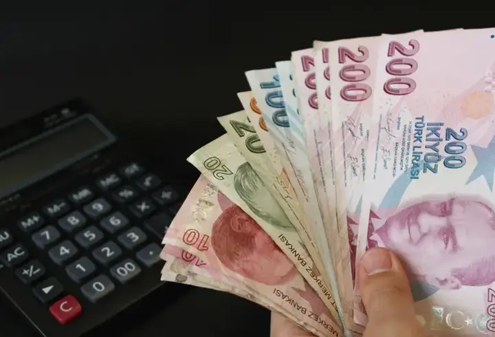 Yeni asgari ücret için geri sayım başladı! 2026 zam oranı ne olacak? İşte masadaki senaryolar...