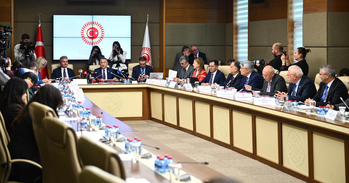 Mekke Anlaşması Dışişleri Komisyonu'nda
