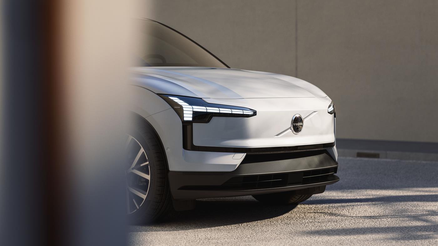 Volvo EX30'un daha ucuz versiyonu tanıtıldı: 339 km menzil