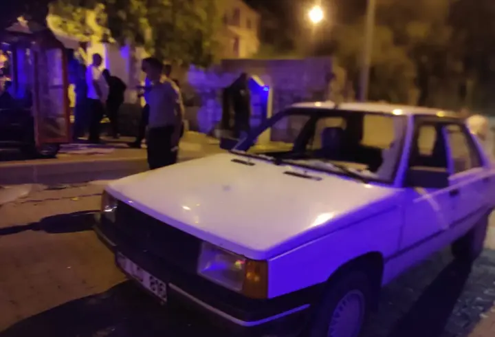 Tartıştığı kişinin yanına gitmek istediği sırada otomobil çarptı