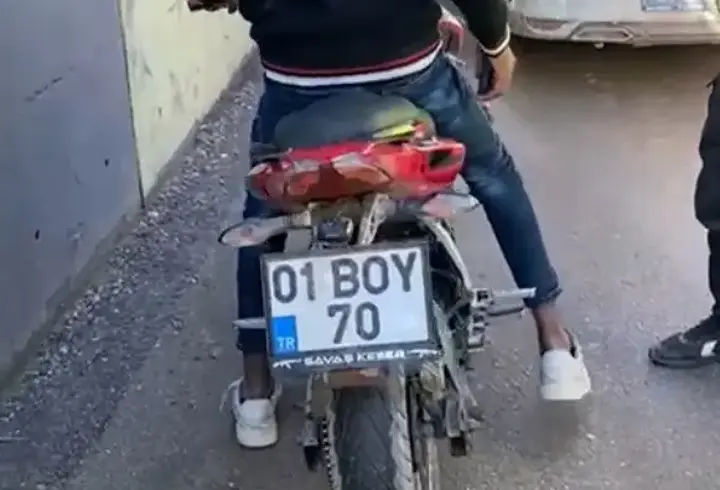 Hatay'da abart egzoz kullanan motosiklet sürücüsüne 26 bin TL ceza