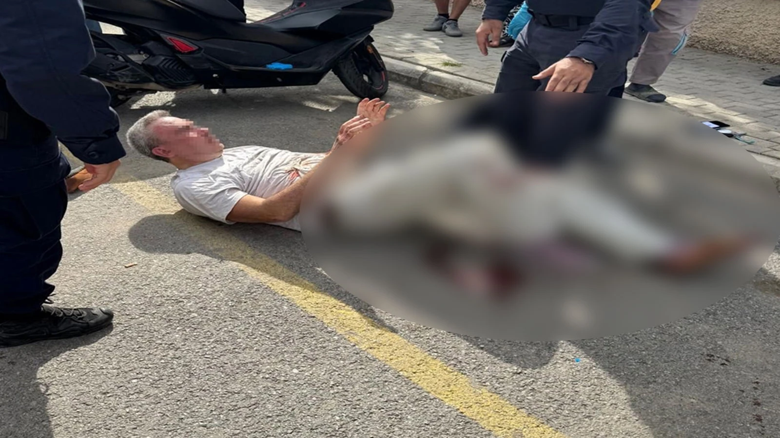 Antalya'da dehşet! Boşanma aşamasındaki eşini sokak ortasında bıçakladı