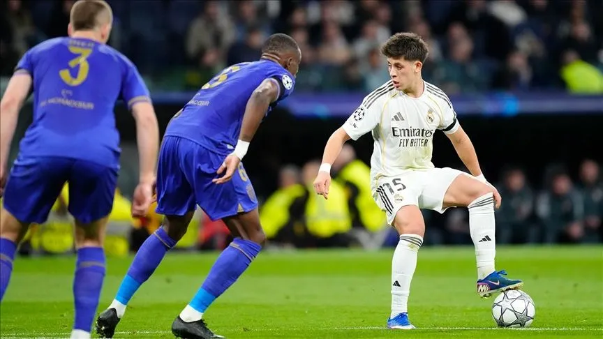 UEFA Şampiyonlar Ligi'nin 7. haftası oynanan 9 maçla başladı