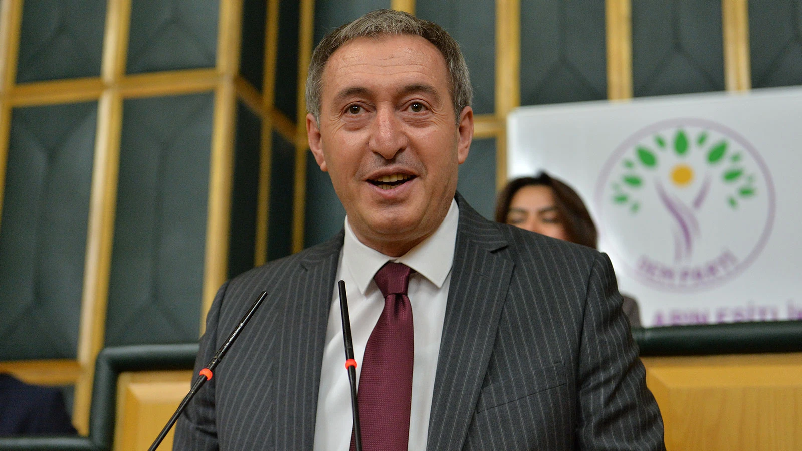 Dem Parti Eş Genel Başkanı Bakırhan: Umarım bu süreci barışla taçlandırırız