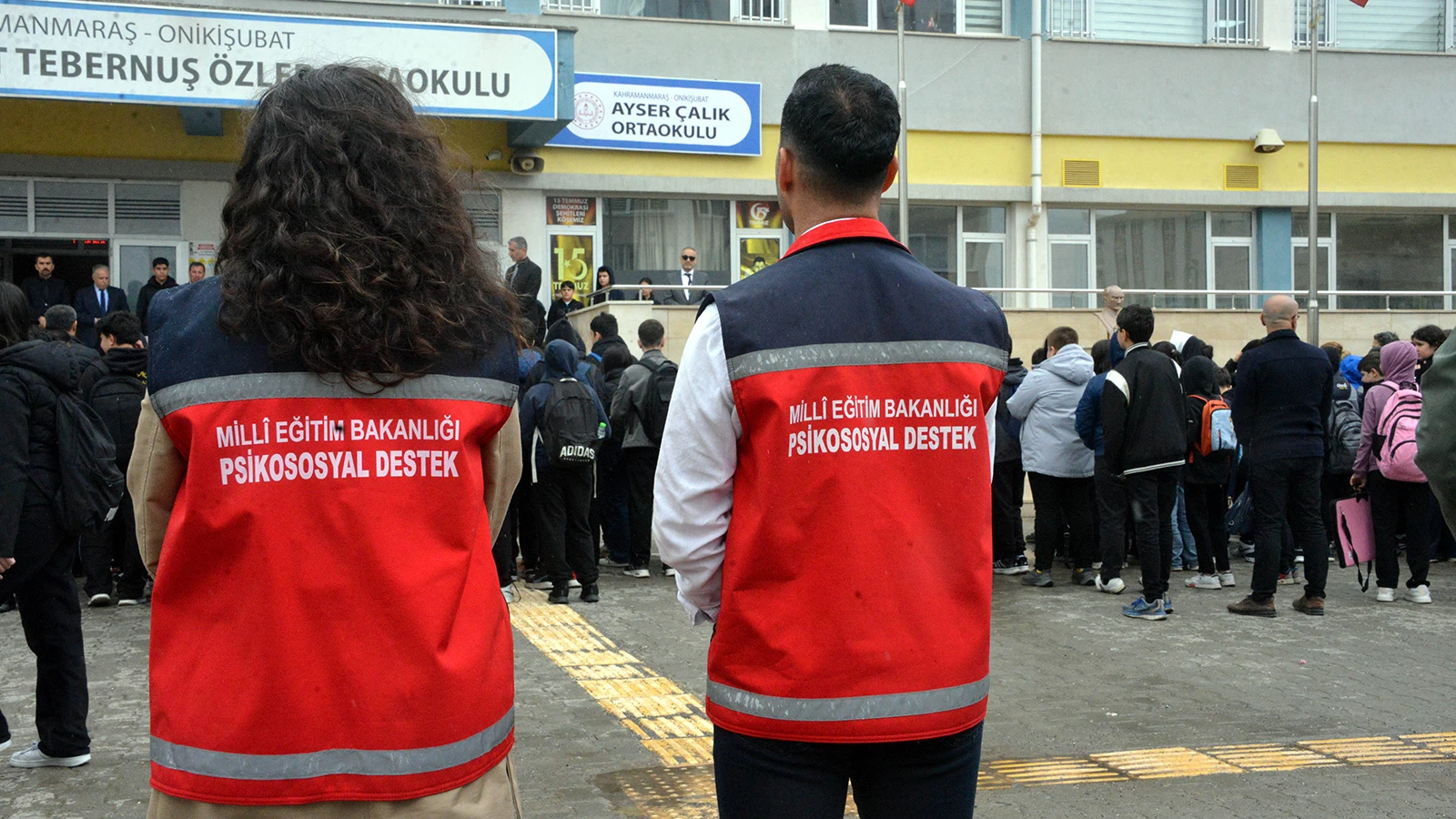 Ayser Çalık Ortaokulu, yeni binasında eğitime başladı