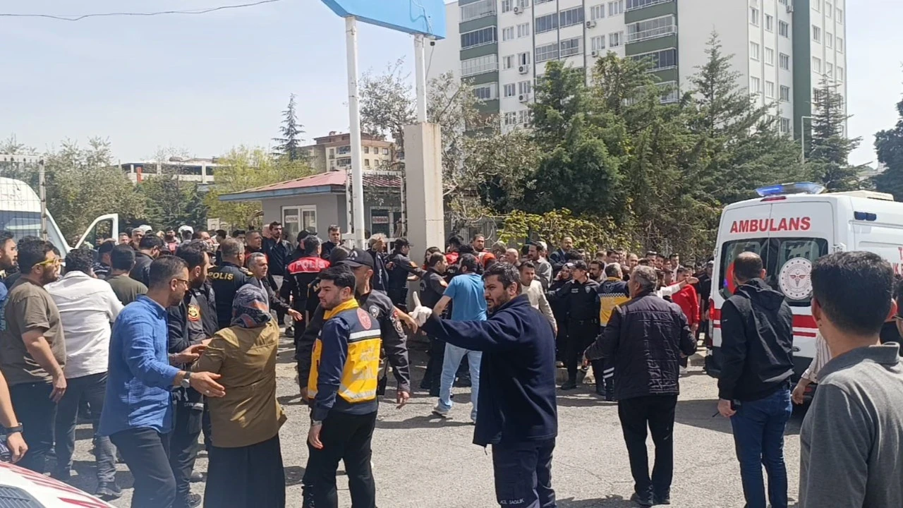 Kahramanmaraş'ta okulda silahlı saldırı: 4 kişi öldü, 20 kişi yaralandı