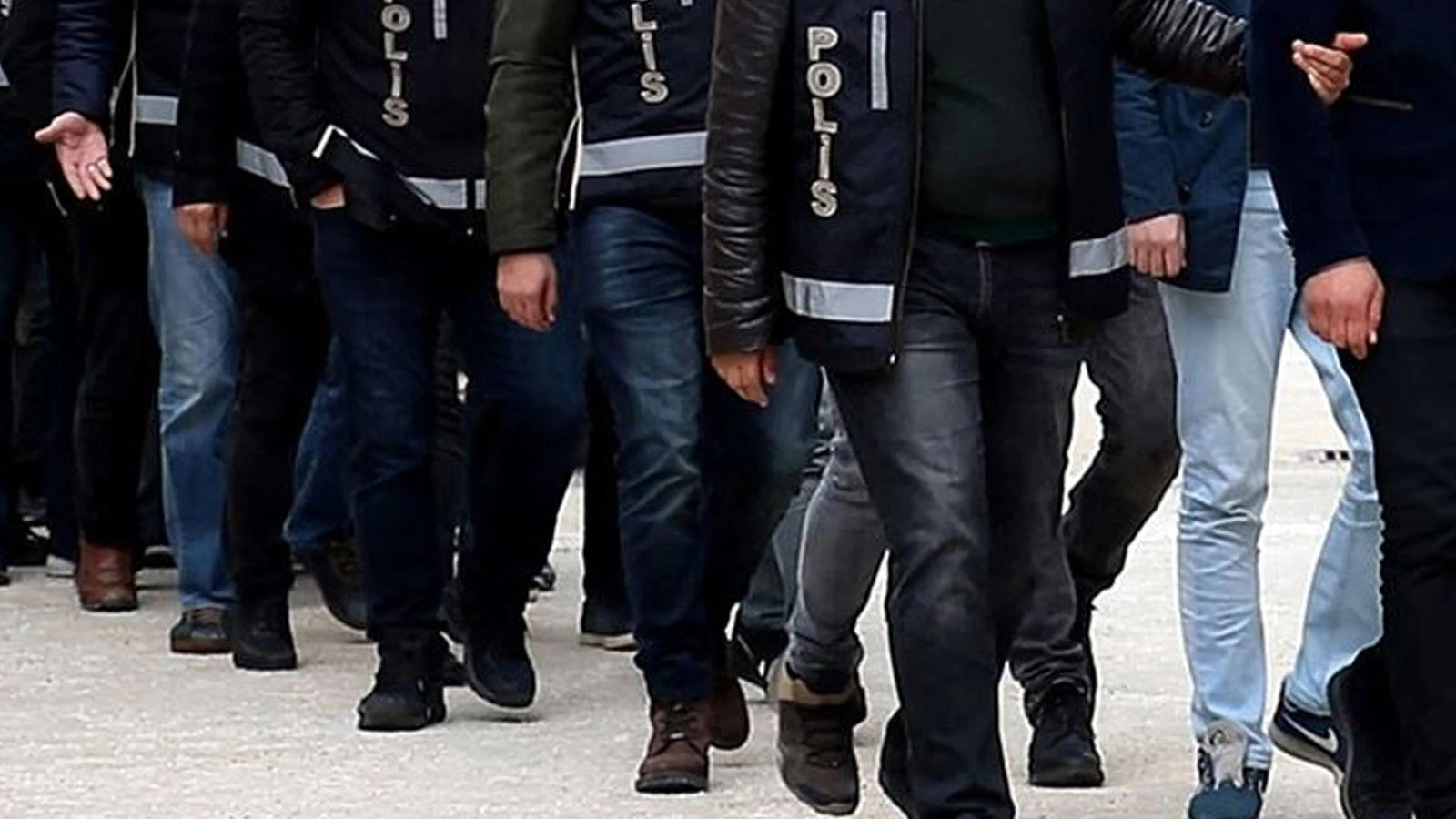 Çağrı merkezi dolandırıcılarına 20 ilde operasyon: 73 şüpheli yakalandı
