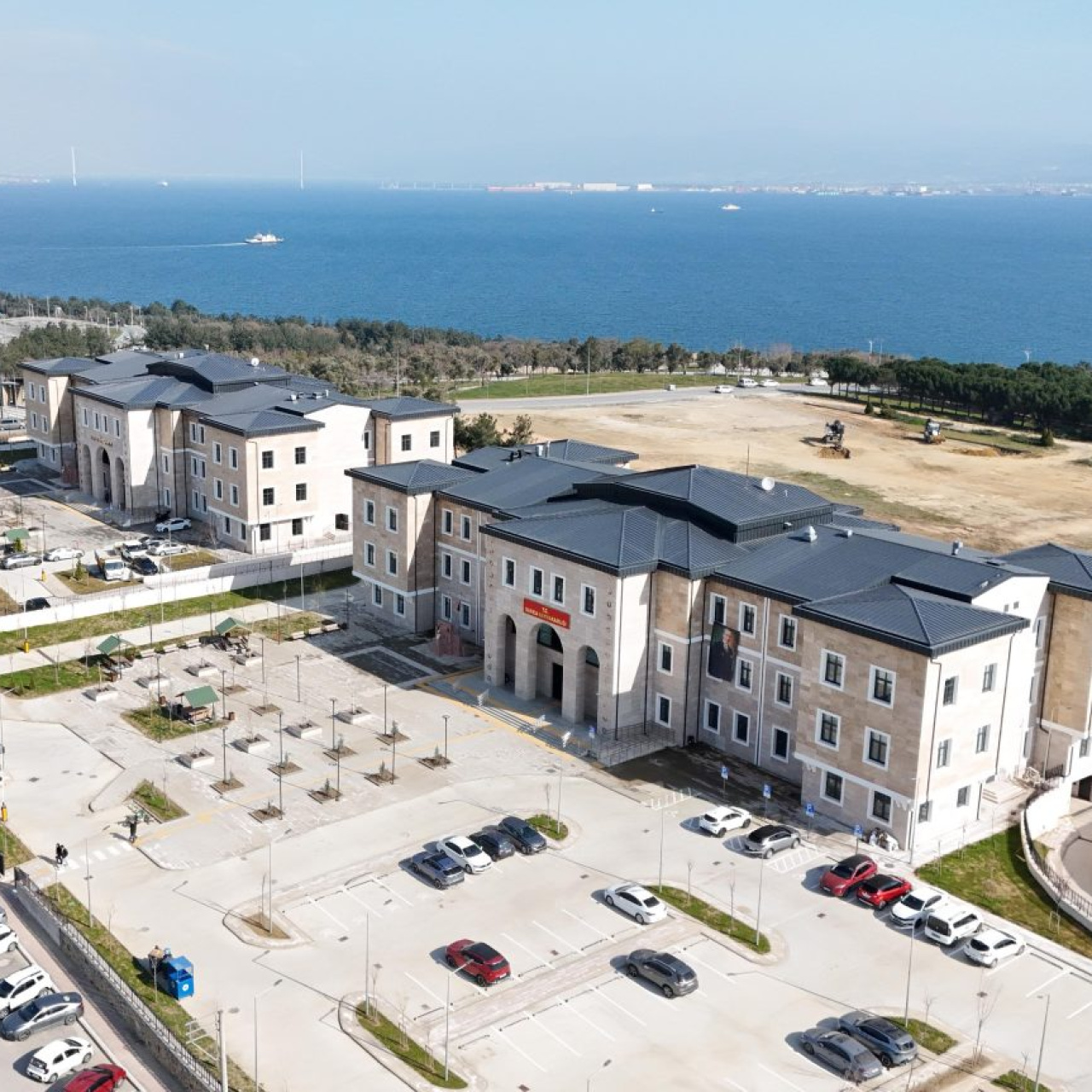 Darıca'da yeni hükümet konağı ve belediye binası