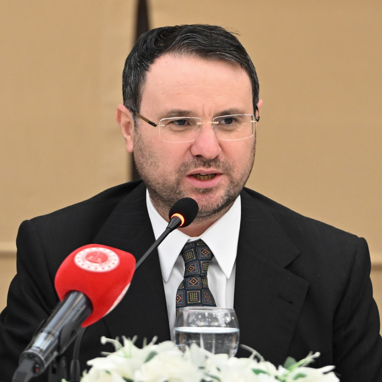 "Reformları kararlılıkla hayata geçirmeye devam edeceğiz"