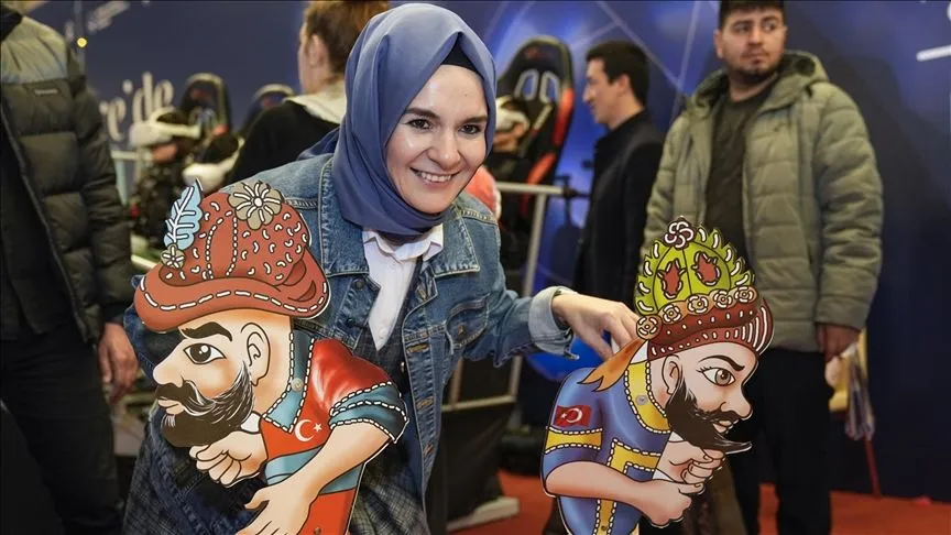 Bakan Göktaş, "Külliye'de Ramazan" etkinliklerine katıldı