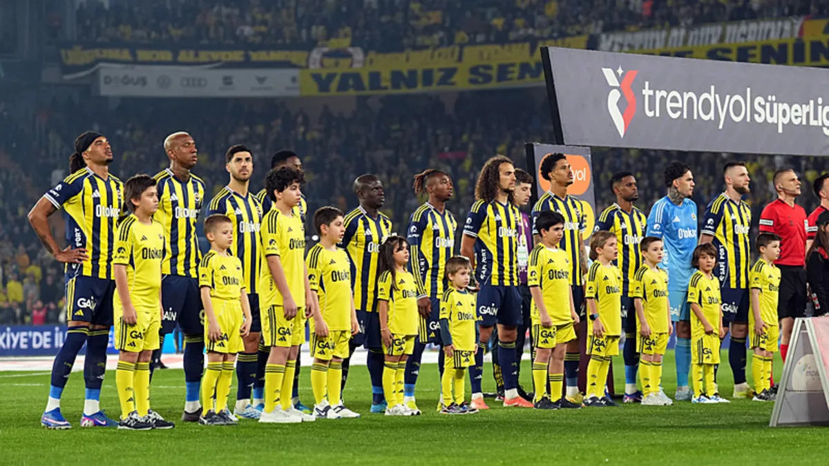 Fenerbahçe'de sağ kanada dünya yıldızı! Başkan Saran devrede