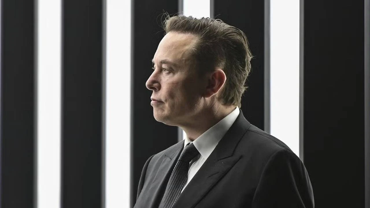 Elon Musk Açıkladı: Ukrayna’nın Kullandığı Askeri Uydu Sistemi Kimin Kontrolünde?