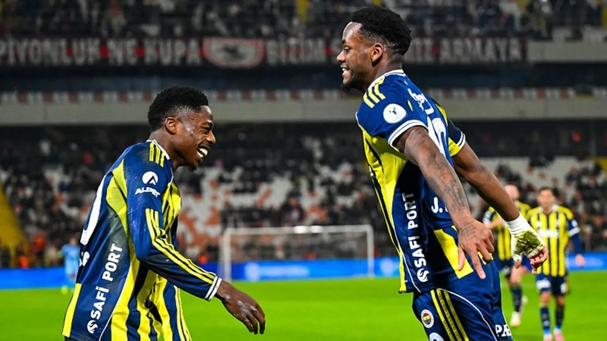 Fenerbahçe'de Jhon Duran'ın cezası 1 maça indirildi!