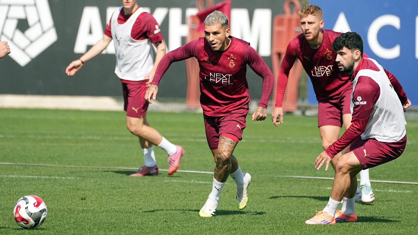 Galatasaray, Beşiktaş derbisinin hazırlıklarına başladı