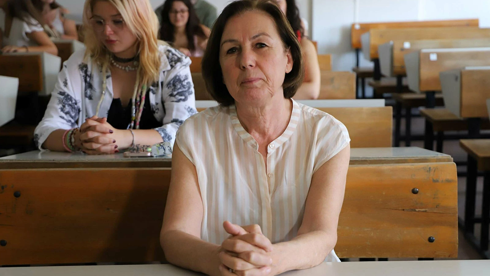 Prof. Dr. Zeliha Kerry, emekli olduğu üniversiteye öğrenci olarak geri döndü