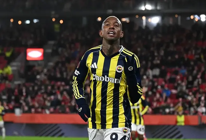 Anderson Talisca, Fenerbahçe formasıyla “kusursuz hat-trick” yaptı