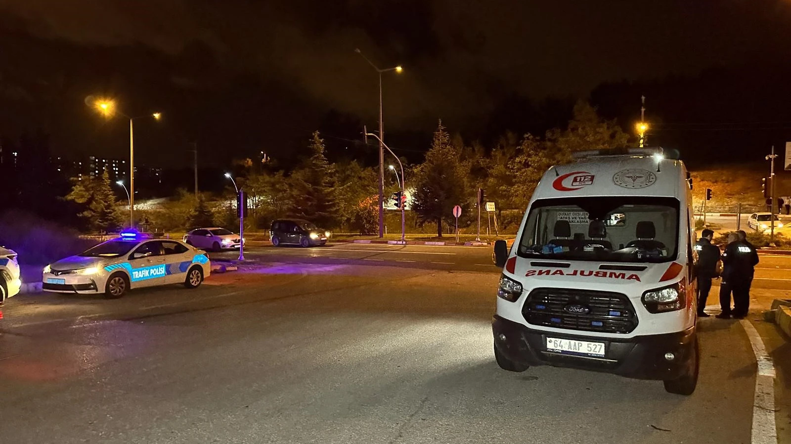 Uşak'ta otomobil ile motosiklet çarpıştı: 2 yaralı