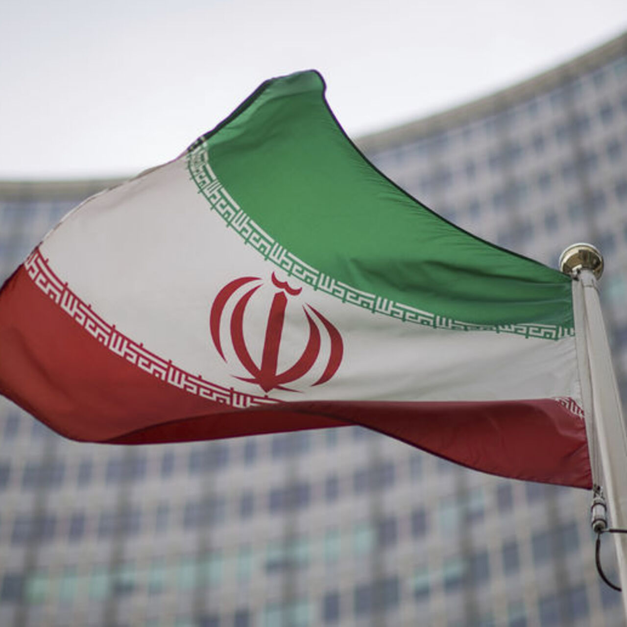 İran'da Mossad'a çalışmakla suçlanan bir kişi idam edildi