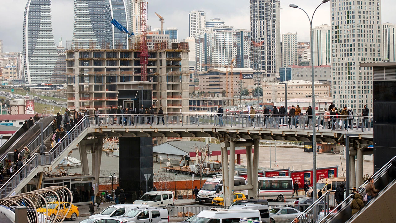 Yabancılar en çok Esenyurt'tan ev aldı, neden tercih ediyorlar?