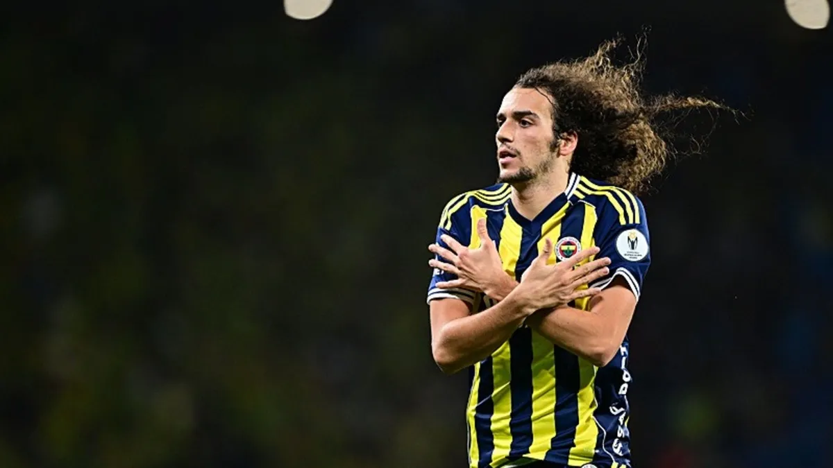 Guendouzi Avrupa'da manşetleri süsledi! "Valizlerini boşaltmaya vakit bulamadan..."