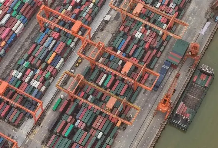 Küresel ticaret gücünü koruyor: Konteyner trafiği artıyor