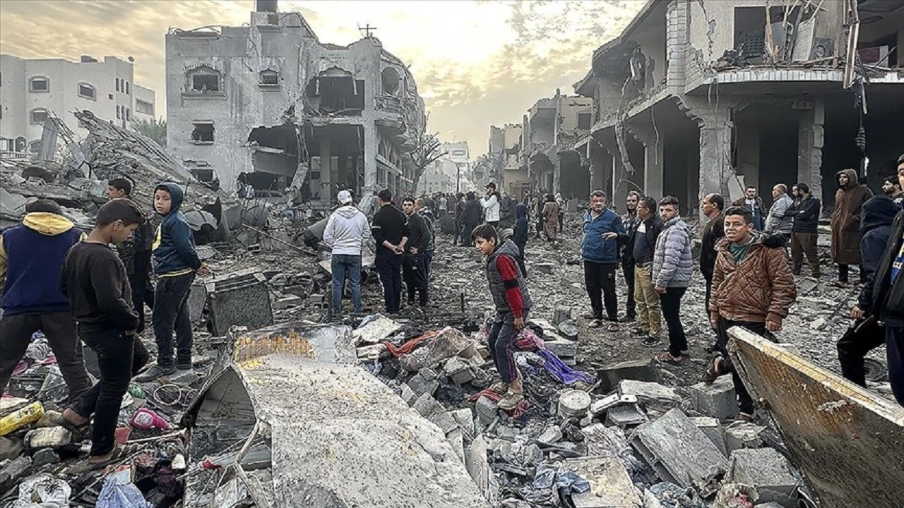 İsrail Savunma Bakanı Katz: 'Gazze'de cehennemin kapılarını açacağız'