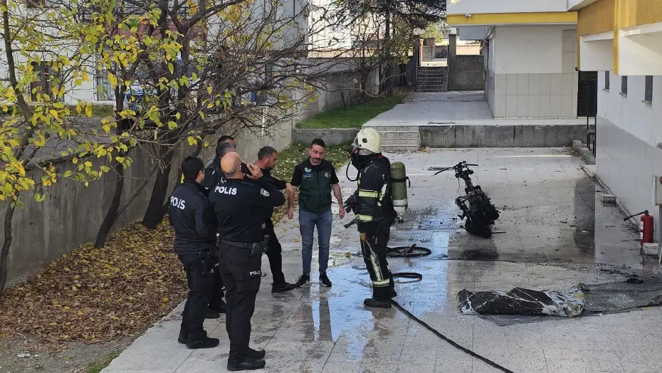 Çorum'da motosiklet yangını dokuz kişiyi hastanelik etti