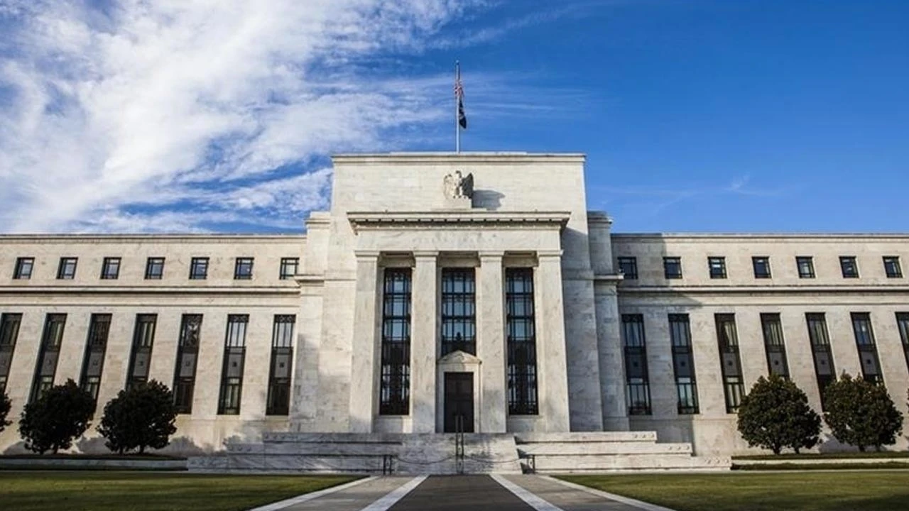 Fed tutanakları yayımlandı: Faiz indirimi gelecek mi?