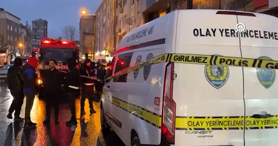 Esenler'de yanan iş yerinde 2 kişiye ait ceset bulundu