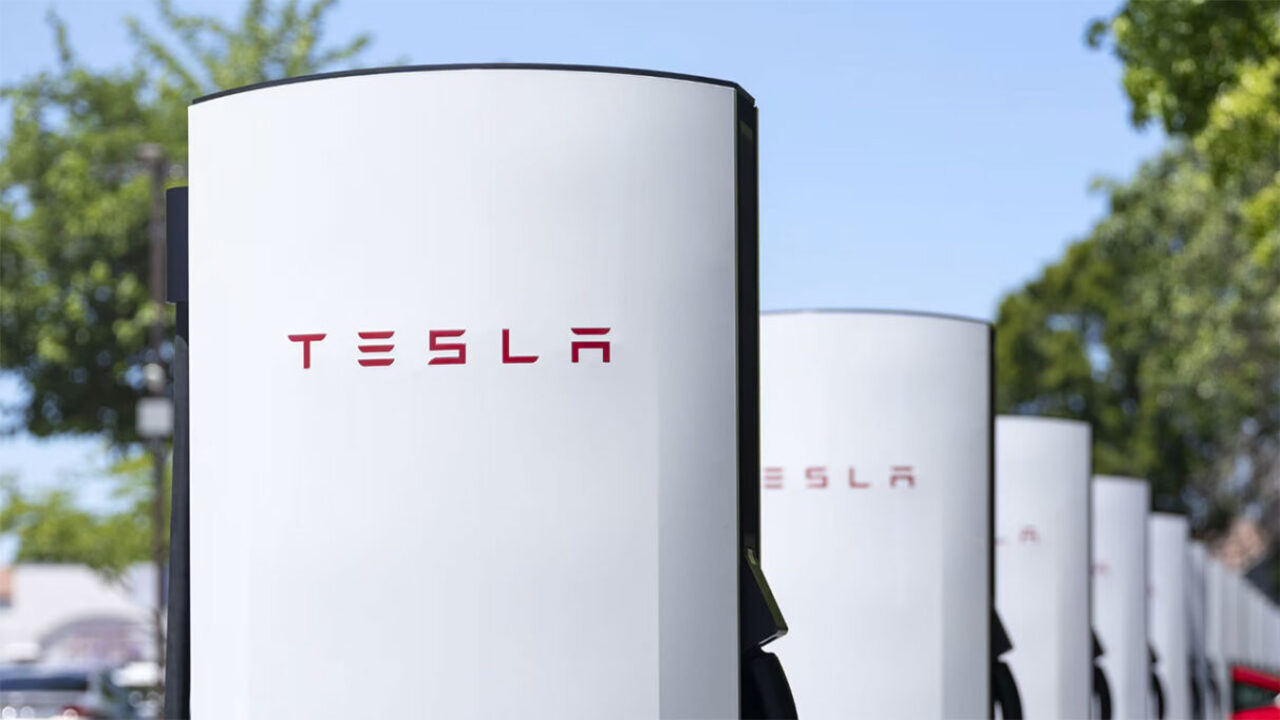 Tesla 500 kW Supercharger’ları hizmete aldı!