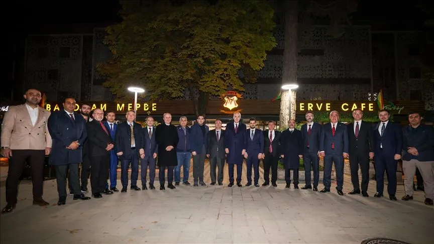 TBMM Başkanı Kurtulmuş, Duşanbe'de Türk iş insanlarıyla buluştu