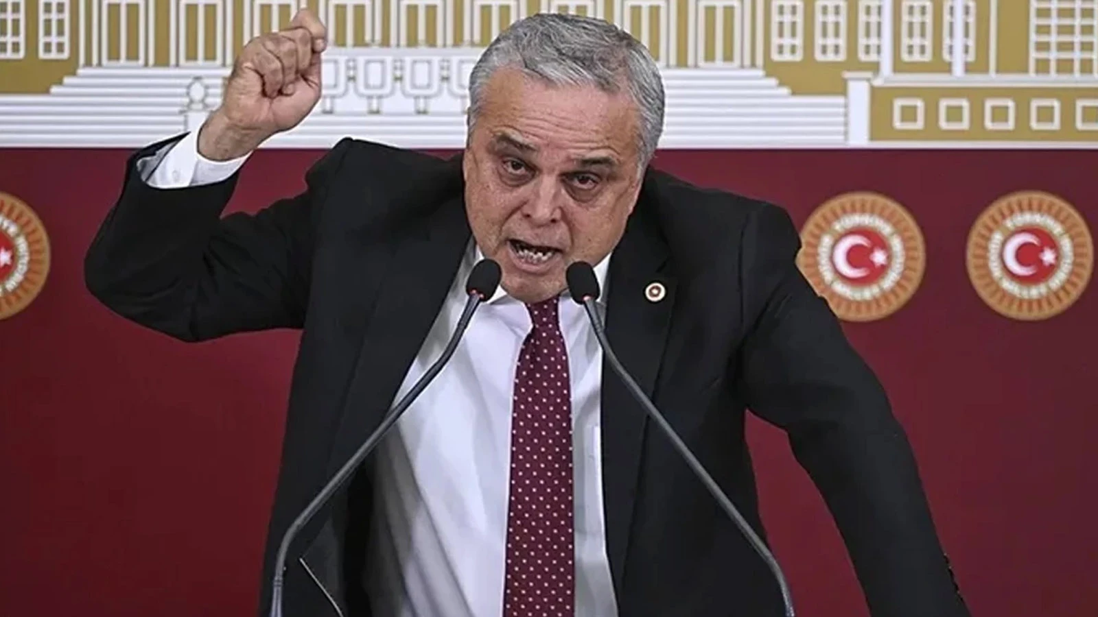 CHP'den istifa eden Çakır: Suçlanan adamların önüne gelip ifade vermem