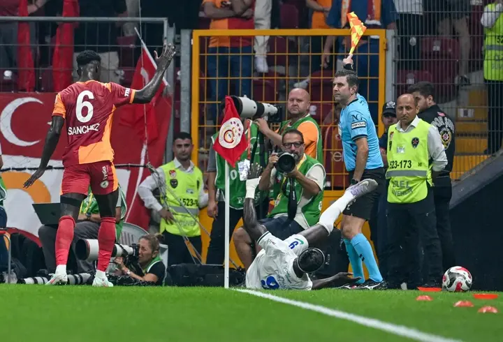 Çaykur Rizespor'dan, Galatasaray maçı hakem kararlarına tepki