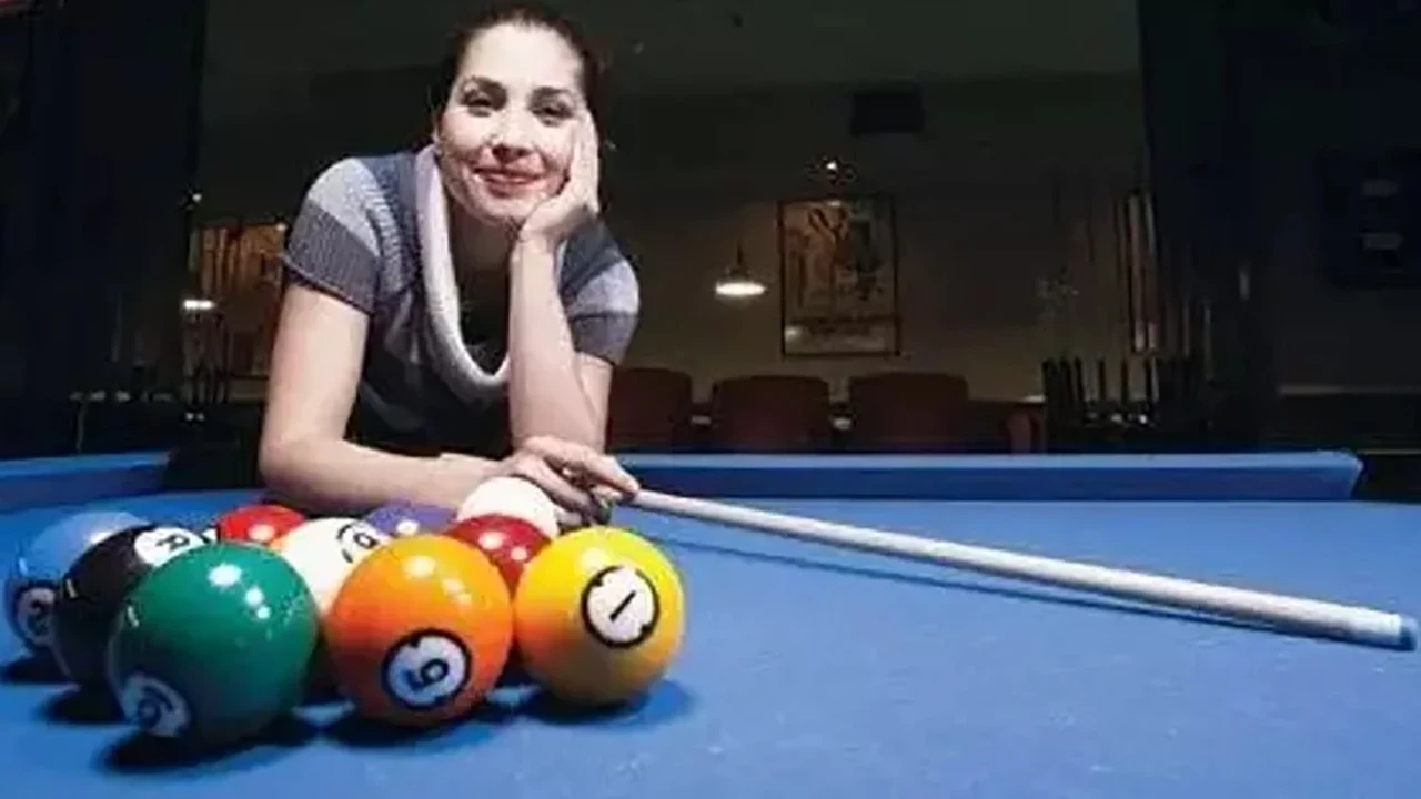 Milli bilardocu Sinem Kökten, Hollanda'da Avrupa şampiyonu oldu