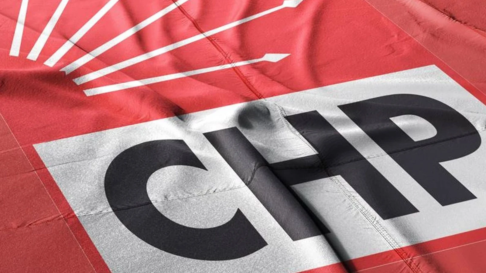 İzmir'de CHP'li yöneticilere dolandırıcılık iddiasıyla soruşturma