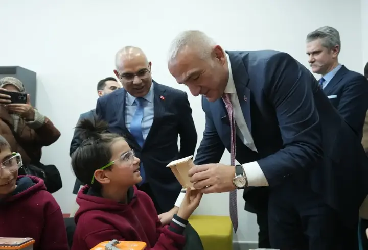 Bakan Ersoy: Son 8 yılda 221 yeni kütüphane hizmete açıldı