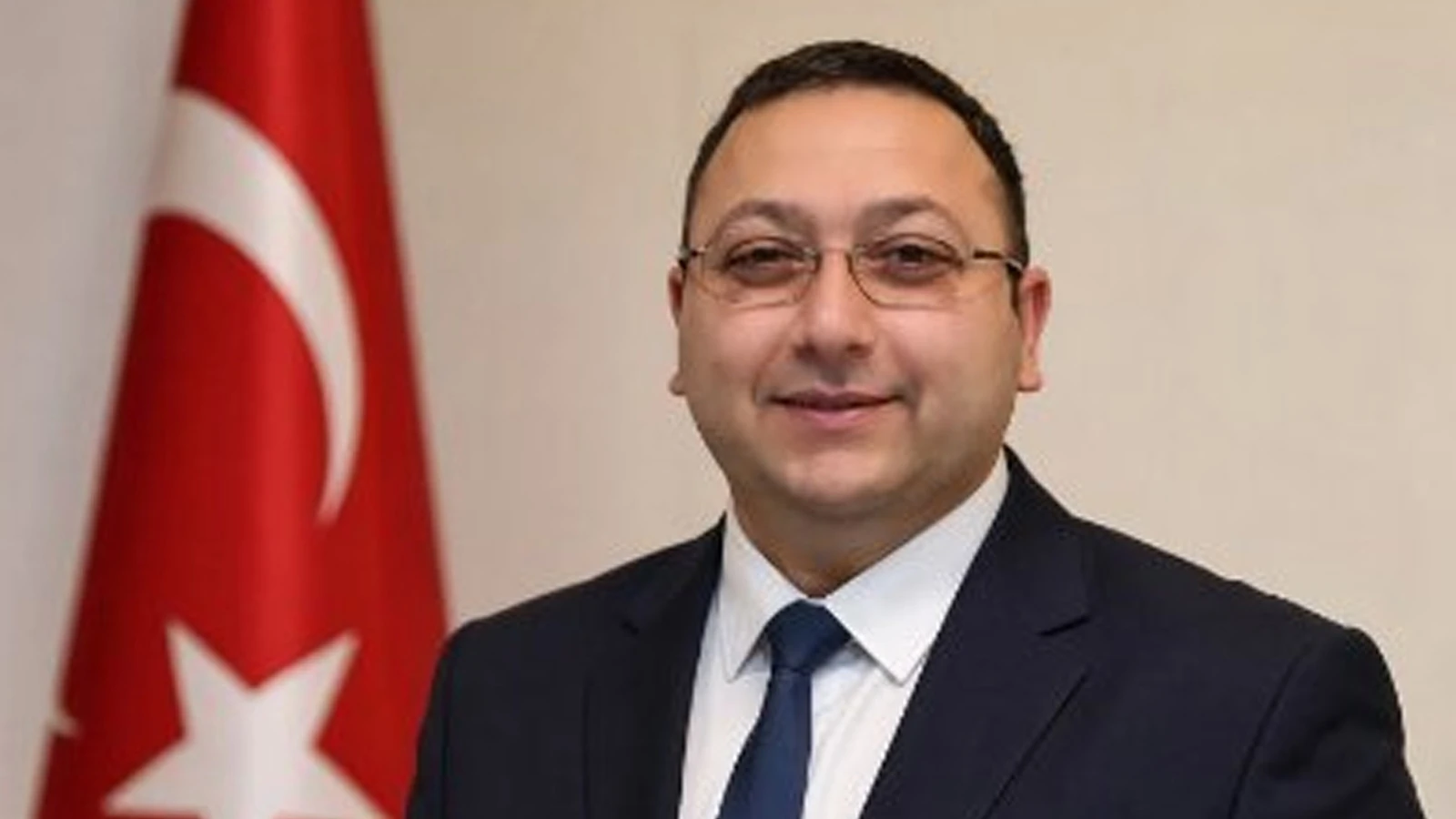 Dündar Ziya Gültekin Kimdir?
