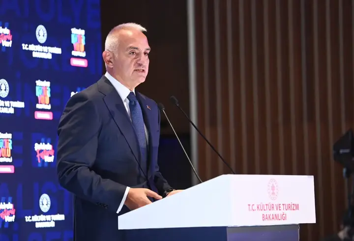 Bakan Ersoy duyurdu: Kültür Yolu Festivali 2027’de 32 ilde düzenlenecek