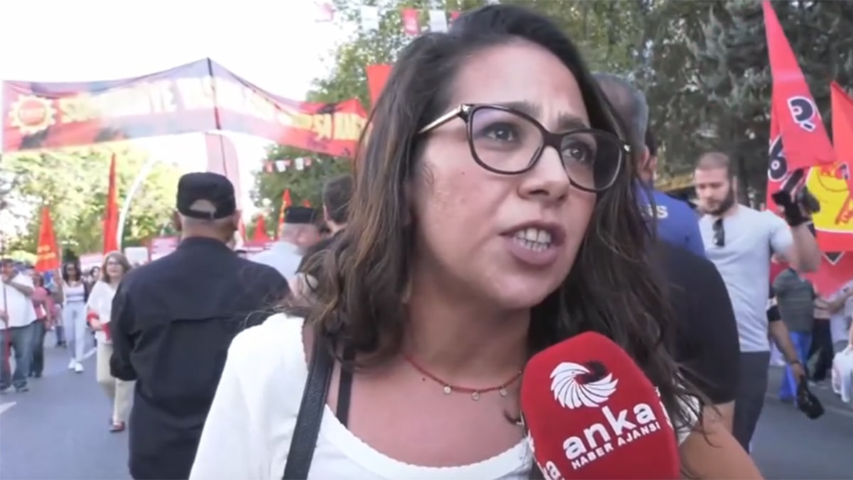 CHP'nin Ankara mitingine destek veren Sera Kadıgil'den açıklama