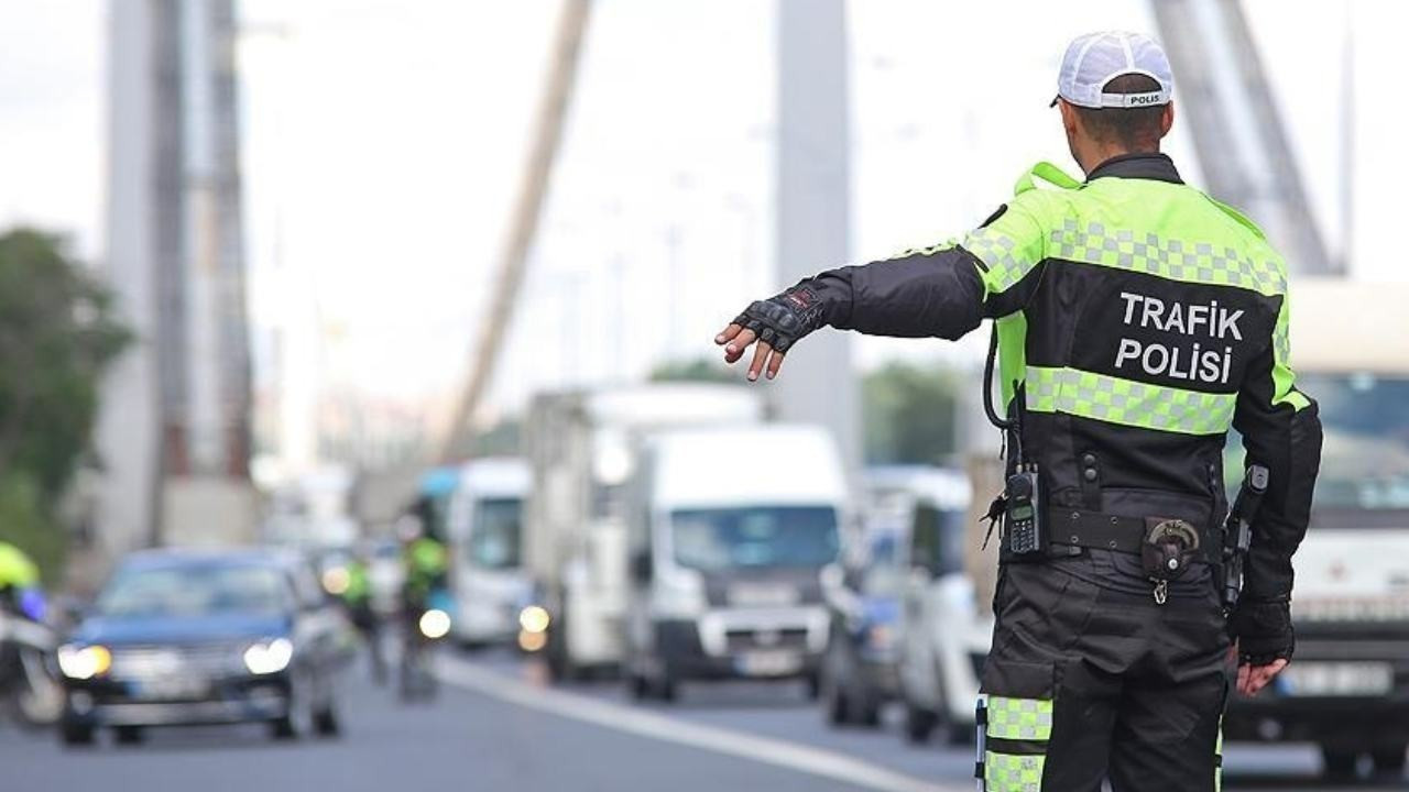 Valilik duyurdu: İstanbul'da bazı yollar trafiğe kapatıldı