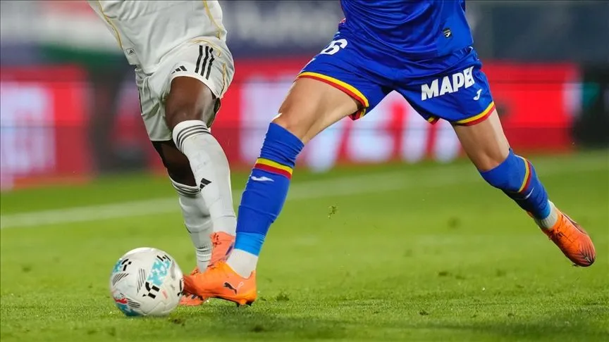 LaLiga'da Real Madrid, Barcelona'nın yenildiği haftada zirveye yaklaştı