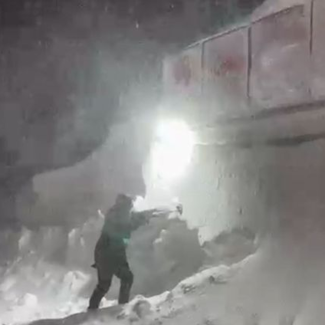 Erciyes Dağı’nda kar kalınlığı 3 metreye ulaştı