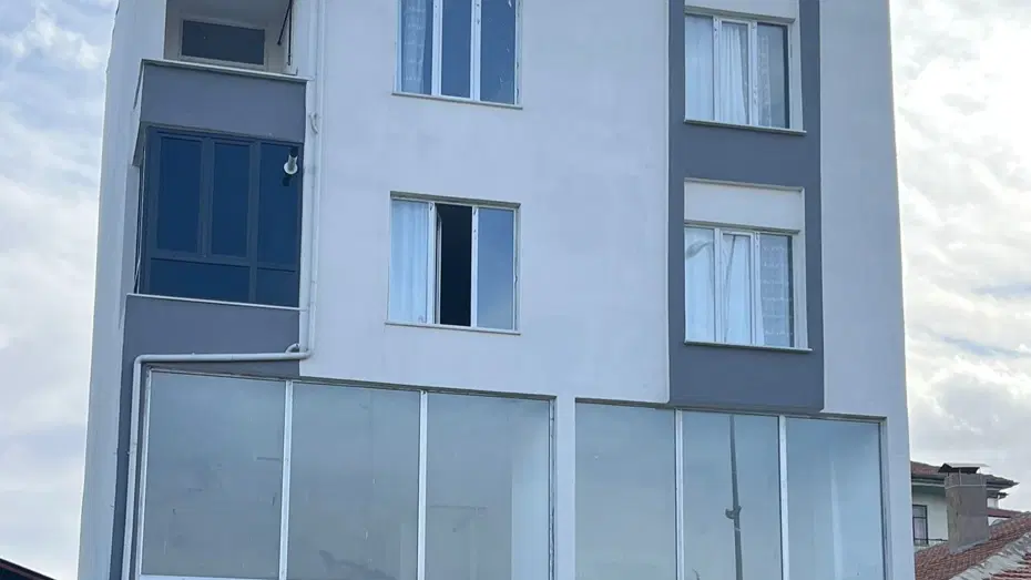 Aksaray'da sobadan sızan gaz sekiz kişiyi zehirledi