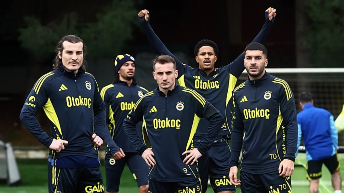 Fenerbahçe, UEFA Avrupa Ligi'nde Nottingham Forest'ı ağırlıyor!