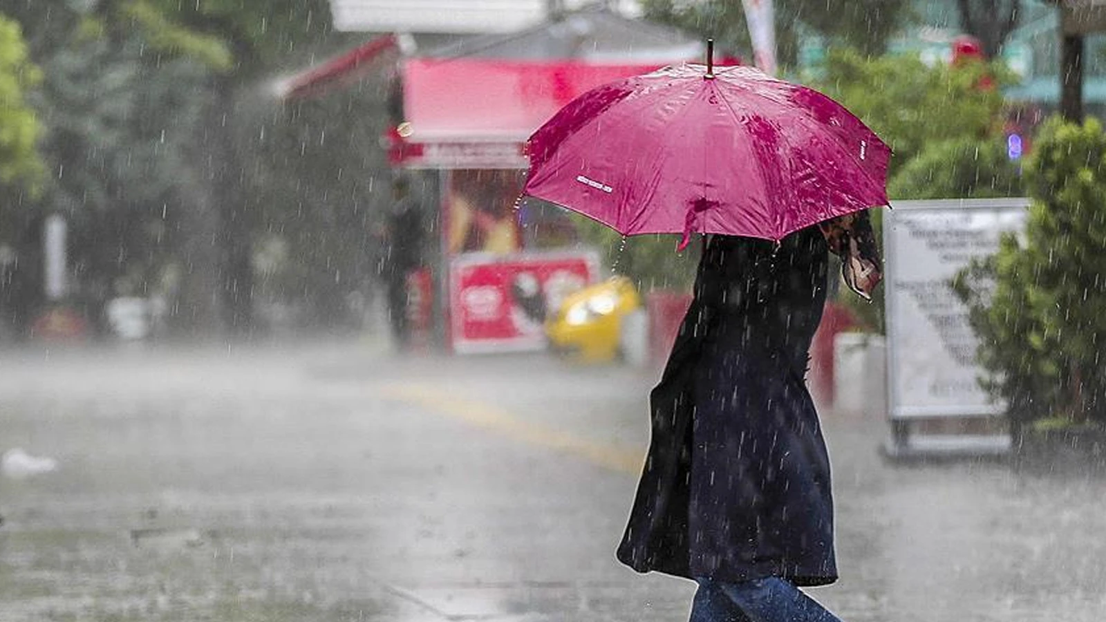 Meteoroloji duyurdu: Bu hafta sonu da soğuk ve yağışlı!