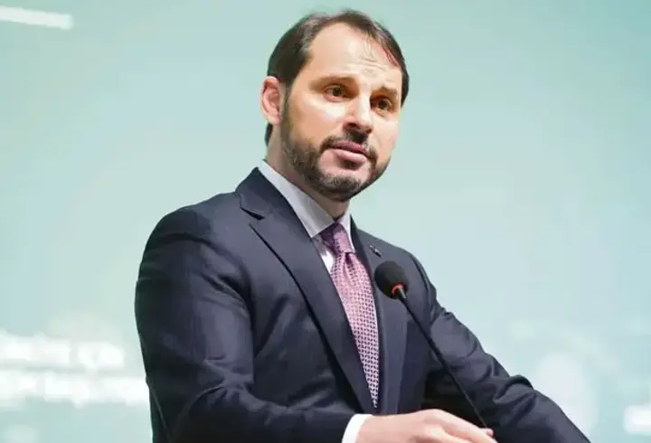Ahmet Hakan Yazdı: Berat Albayraka İftira Atmaya Doyamıyorlar