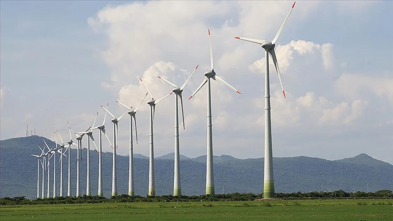 Yenilenebilir enerji, kömürü tahtından etti