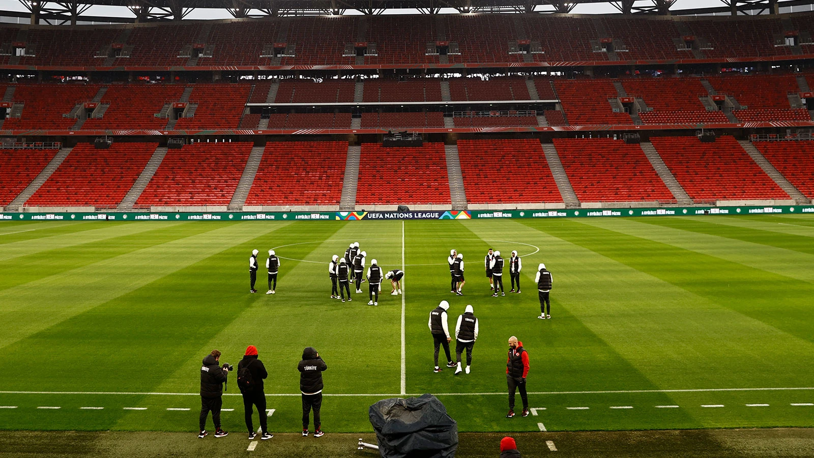 A Millî Takım, UEFA A Ligi için Macaristan karşısında