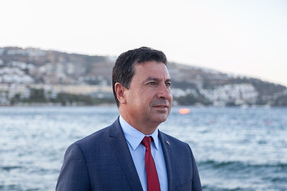 CHP Muğla İl Başkanı Karahan’dan Aras’ın İstifasına Tepki: “Seçmen İradesi Korunmalı”