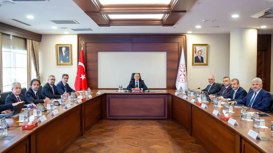 Finansal İstikrar Komitesi'nde yapılandırma gündemi